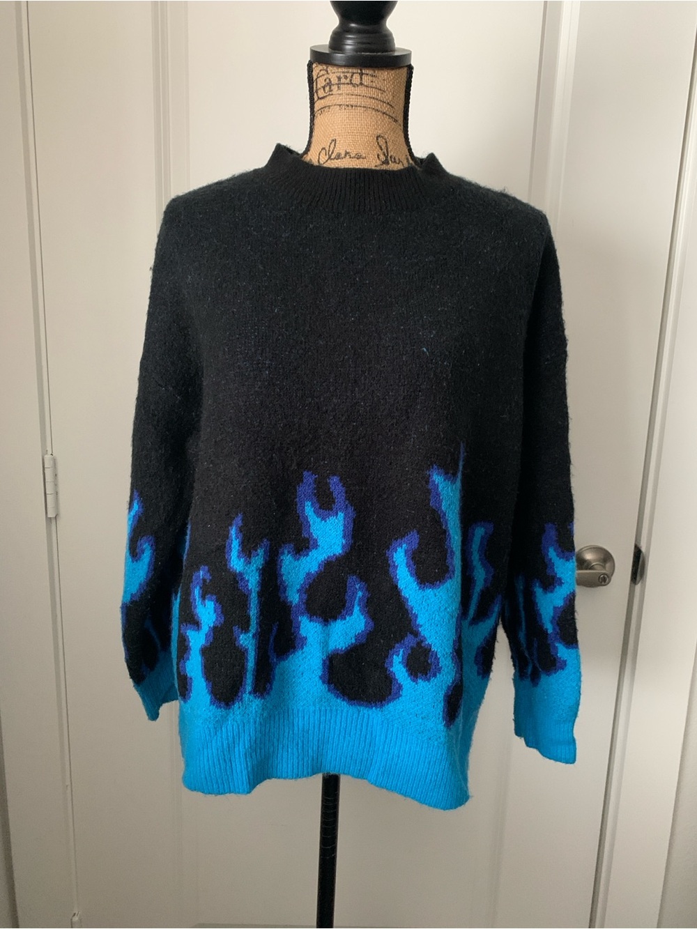 Shein Blue Flames Knit Crewneck Sweater Size M
